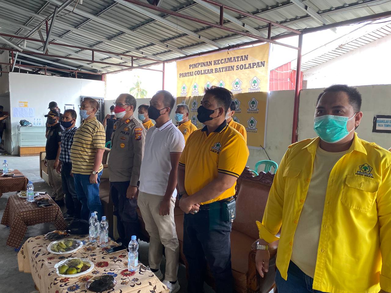 Ketua DPD II Golkar Bengkalis menghadiri Turnamen Futsal Piala bergilir PK Partai Golkar Kecamatan Bathin Solapan yang digelar di Lapangan Moya Futsal Jalan Hang Tuah Duri, Sabtu (30/10/2021).