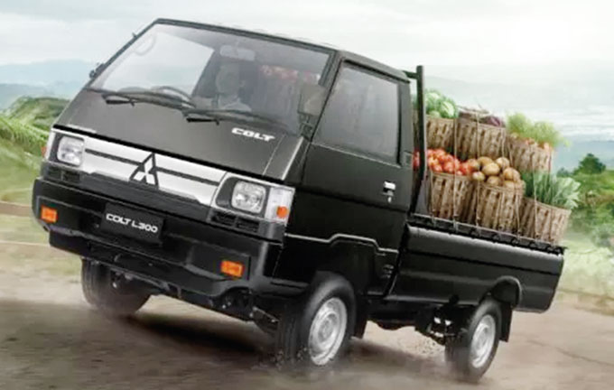 Mitsubishi New Colt L300 dengan wajah baru yang kapasitas muatnya mempunyai ukuran kargo 8 persen lebih luas.