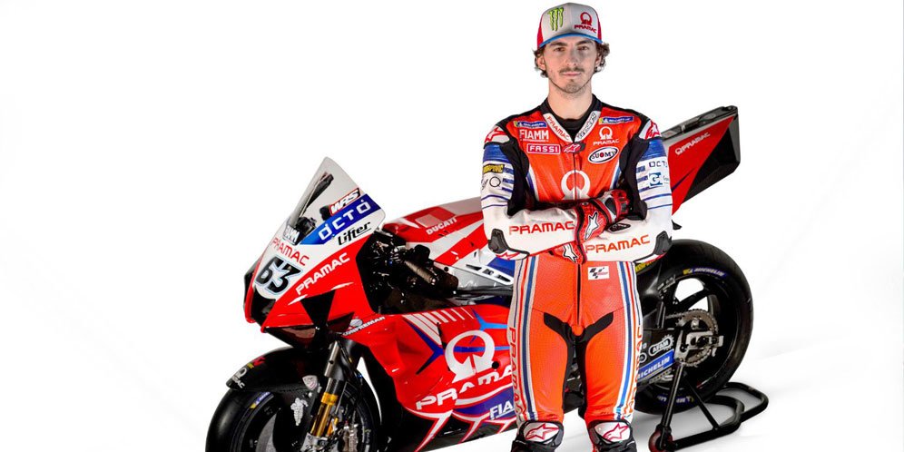 Francesco Bagnaia, disejajarkan dengan Marc Marquez. (AFP/CRASH)