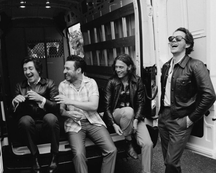 Band asal Inggris, Arctic Monkeys akan manggung di Ancol, Jakarta pada 18 Maret 2023.