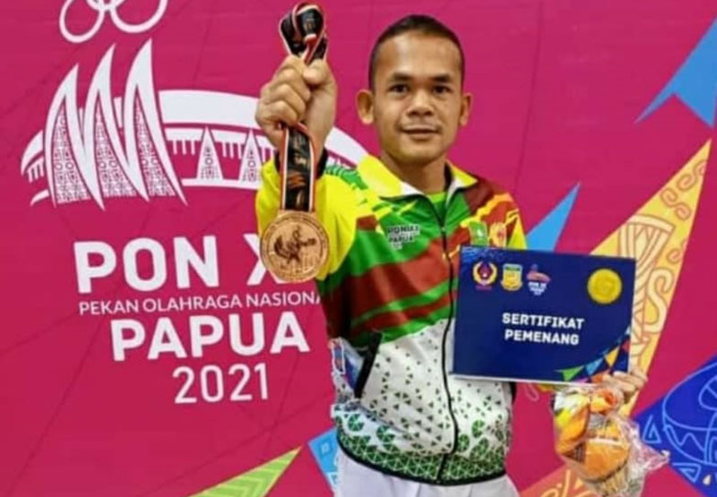 Ingatan Ilahi, atlet Tinju Kuansing yang meraih medali emas di PON XX Papua 2021.