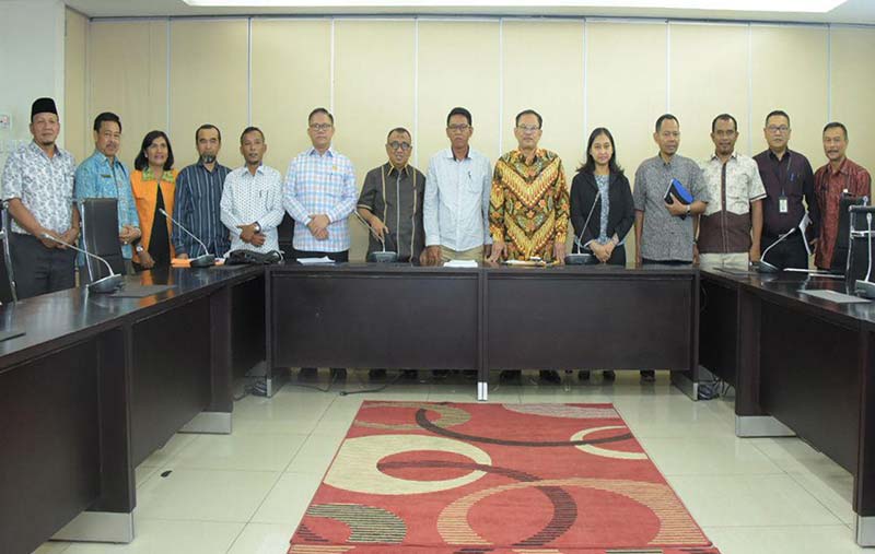 PANSUS CSR: Ketua dan anggota Pansus Ranperda CSR DPRD Bengkalis saat konsultasi ke Badan Koordinasi Penanaman Modal (BKPM) Jakarta, belum lama ini.
