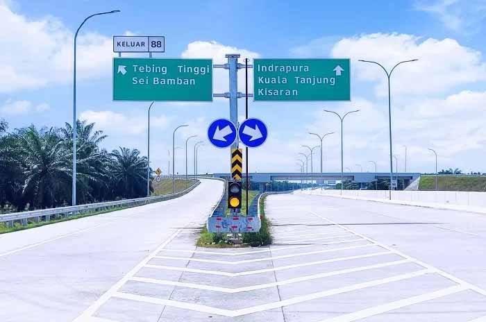 Ruas jalan tol Trans Sumatera yang dioperasikan gratis hari ini, Jumat (10/11).