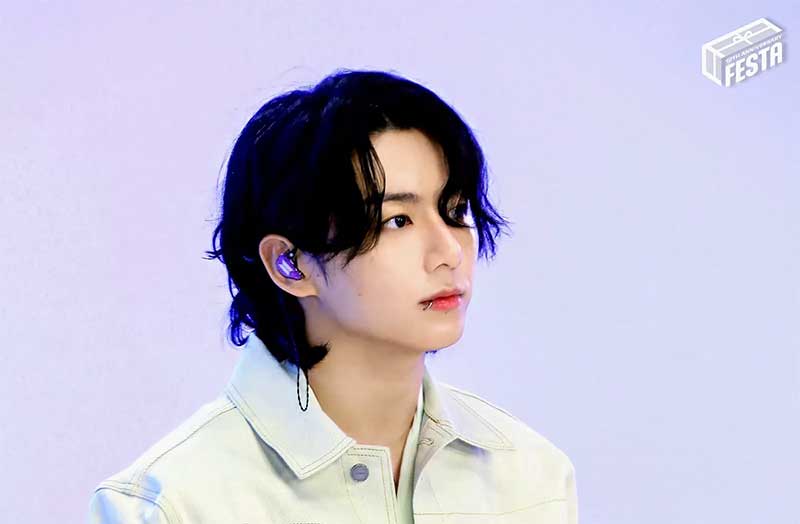 Jungkook adalah member termuda BTS yang akan merilis single solonya, pada Jumat, 14 Juli 2023.