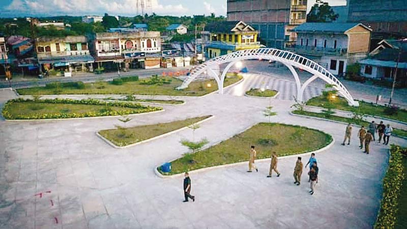 Suasana ruang terbuka publik Taman Syarifah Sembilan Kecamatan Sungai Apit, Siak. (HUMAS FOR RIAUPOS.CO)