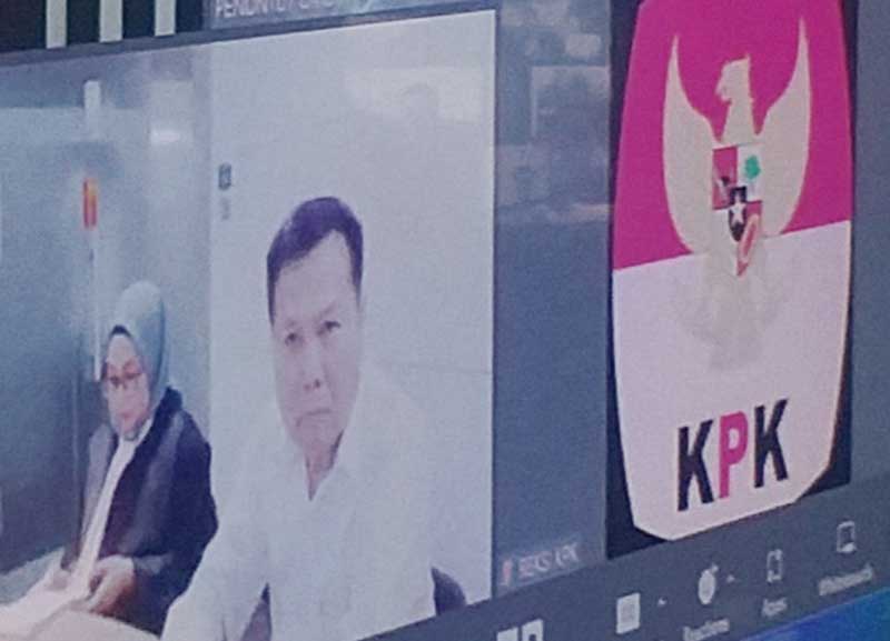 Muhammad Syahrir menghadiri Sidang Tindak Pidana Korupsi Gratifikasi dan Tidak Pidana Pencucian Uang secara virtual di Pengadilan Negeri Pekanbaru, Senin (24/7/2023).