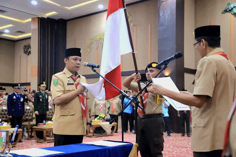 Pj Wako Pekanbaru Muflihun dilantik jadi Ketua Majelis Pembimbing Cabang (Mabicab) Gerakan Pramuka Pekanbaru untuk masa bakti 2020-2025, Selasa (22/8/2023).