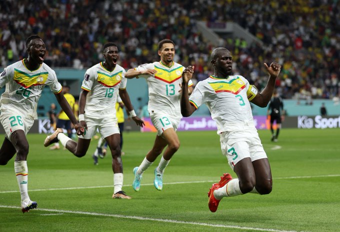 Senegal mengalahkan Ekuador dan memastikan tiket babak 16 besar Piala Dunia 2022, Selasa (29/11/2022) malam WIB.