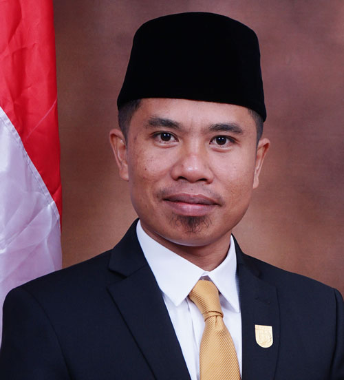 Wakil Ketua Komisi I DPRD Pekanbaru Krismat Hutagalung