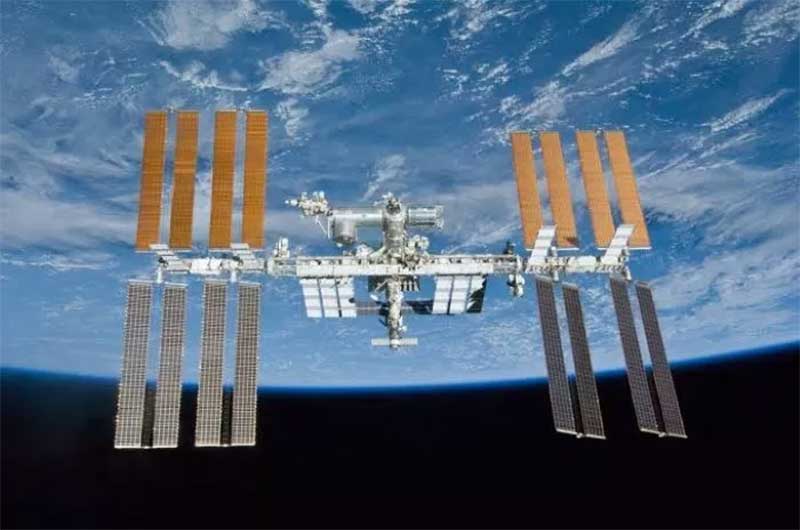 Ilustrasi International Space Station.