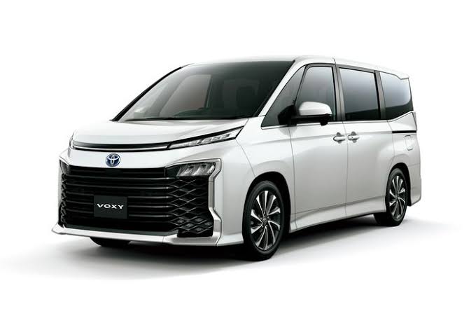 TOYOTA ALL NEW VOXY