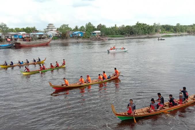 Tradisi Lomba Sampan Selodang Gaung, Inhil.