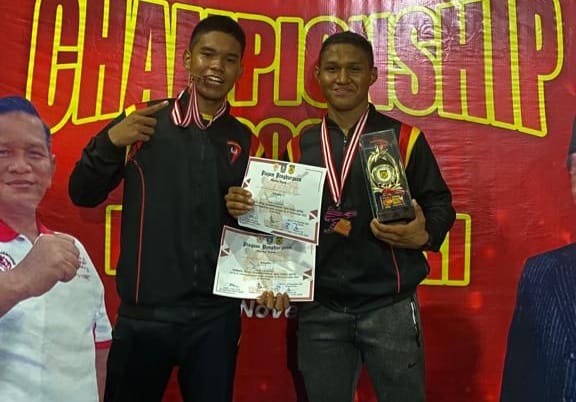 Dua Personel Brimobda Riau Bripda Muhamad Duski dan Bripda Abdurazzaq Noerfieri Ibrahim berhasil meraih juara 1 dalam Kejuaraan Karate Open Championship Federasi Olahraga Karate-Do Indonesia Kepulauan Riau (Kepri).