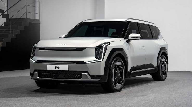 KIA EV9