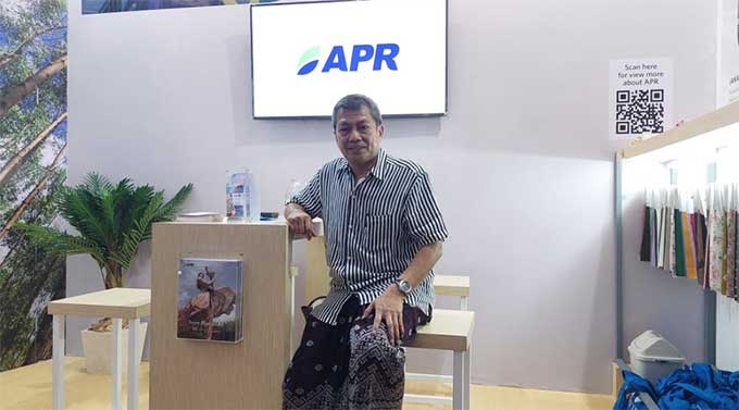 Direktur Asia Pacific Rayon, Basrie Kamba
