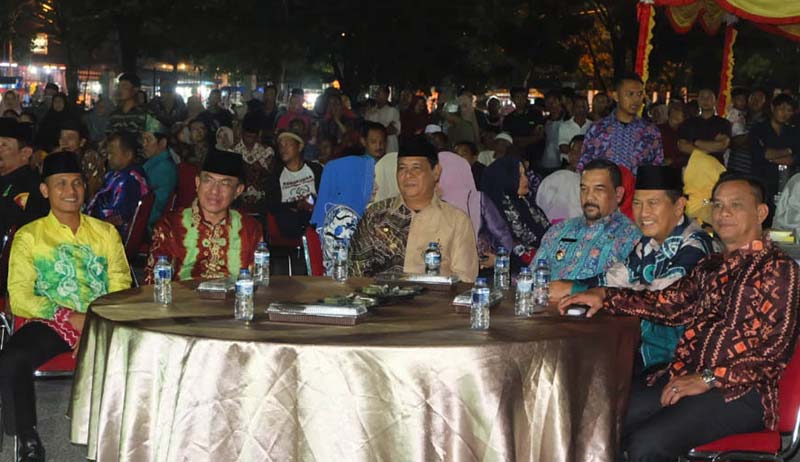 PENYULUHAN: Bupati Inhil HM Wardan memberikan sambutan pada acara penyuluhan hukum tentang bahaya narkoba, akhir pekan lalu.(HUMAS PEMKAB INHIL)