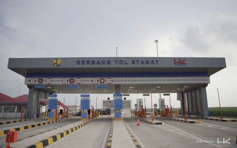 Jalan tol Binjai-Stabat akan memangkas waktu tempuh dari Stabat menuju Bandara Kualanamu dari 2 Jam menjadi sekitar 45 menit saja.