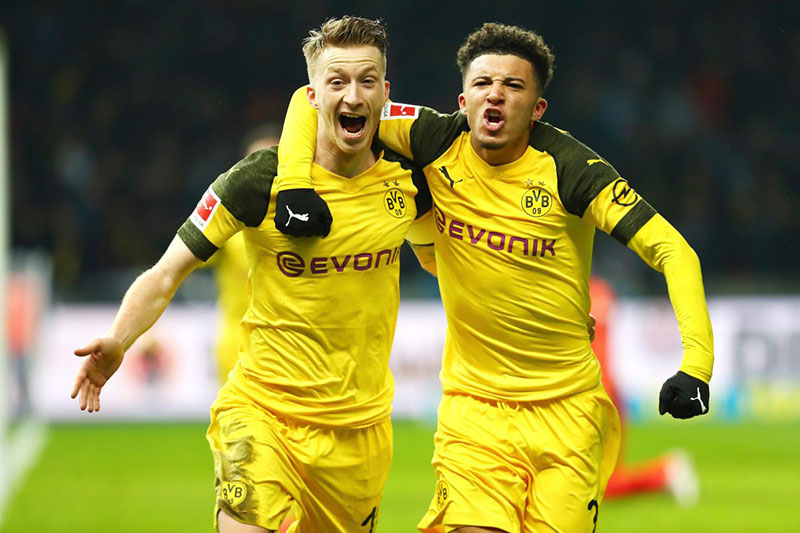 Marco Reus dan Jadon Sancho. (AFP/BILD)
