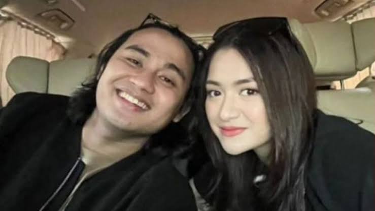 Nathalie Holscher dan Ilham Yogi