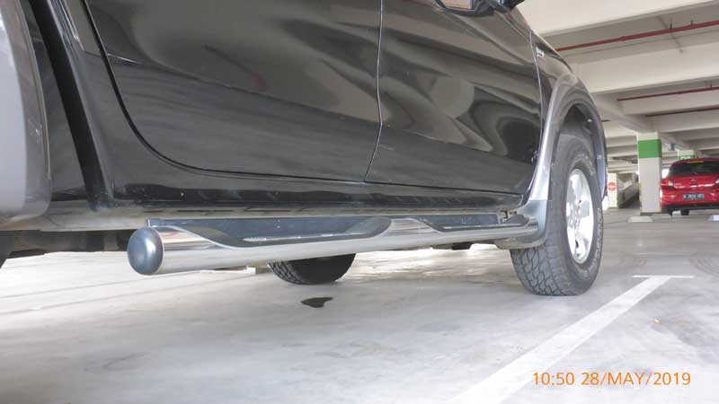 Side Foot Step Triton yang masuk dalam kampanye perbaikan dimulai Jumat (18/10/2019). (MMKSI FOR RIAUPOS.CO)