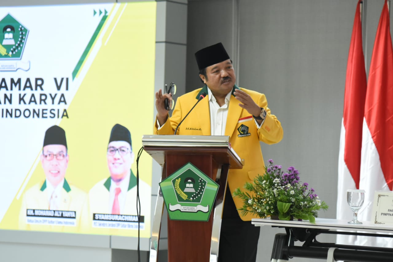 Ketua Fraksi Golkar MPR RI Idris Laena terpilih sebagai Ketua Satkar Ulama Indonesia, di Jakarta, Jumat (17/12/2021).