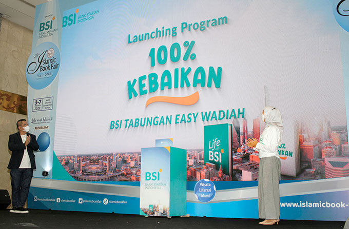 program 100 persen kebaikan tabungan BSI Easy Wadiah pada gelaran Islamic Book Fair 2022 Life With BSI