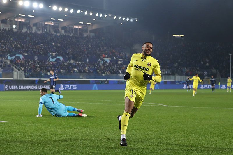 Bomber Villarreal Arnaut Danjuma melakukan selebrasi seusai membobol gawang Atalanta.