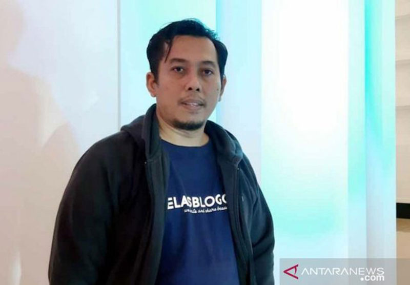 Pakar media sosial dari UIN Syarif Hidayatullah, Jakarta Dr Rulli Nasrullah berharap, media sosial jangan sampai memberikan tempat kepada siapapun untuk melakukan perundungan di media sosial. (DOK ANTARANEWS)