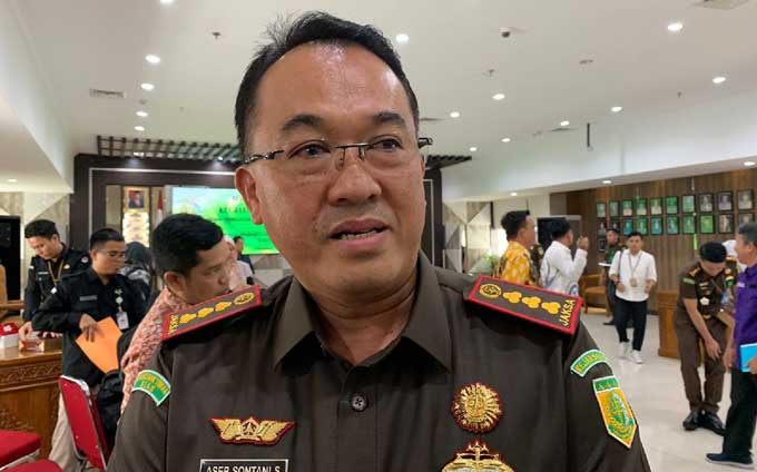 Kajari Pekanbaru Asep Sontani Sunarya