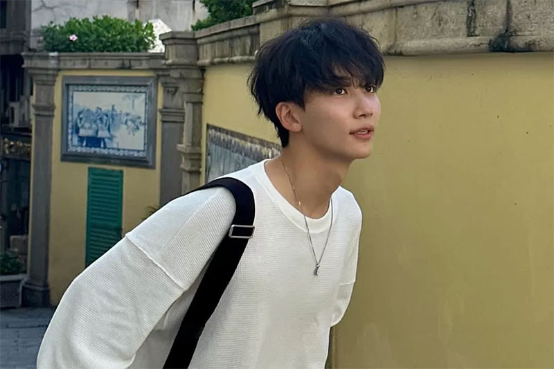 Yoon Jeonghan SEVENTEEN.