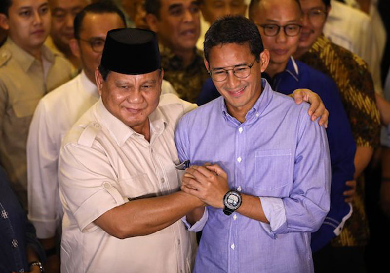 Sandiaga Uno mengaskan bahwa ketua umumnya Prabowo Subianto dan Waketum Gerindra Edhy Prabowo siap untuk dihibahkan ke dalam kabinet Jokowi. (DERY RINWANSAH/JAWAPOS.COM).