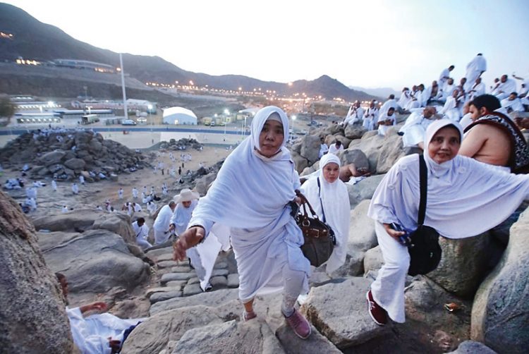 Jemaah haji di Bukit Jabal Rahmah di Arafah, beberapa waktu lalu.