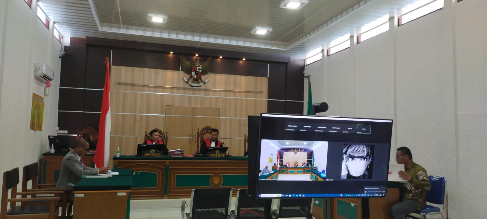Ketua Majelis Hakim membuka persidangan gugatan perdata UD Tovab Laksamana dengan tergugat PT ACS di PN Bengkalis, beberapa waktu lalu.