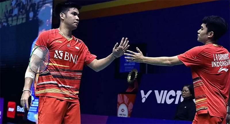 Leo Rolly Carnando/Daniel Marthin atau Leoniel harus puas jadi runner up Hongkong Open 2023 setelah kalah dari duo Denmark, Kim Astrup/Anders Skaarup Rasmussen di final, Ahad (17/9/2023).