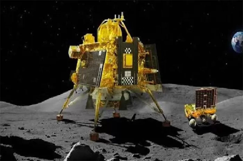 India sukses mendaratkan wahana antariksa di Bulan.