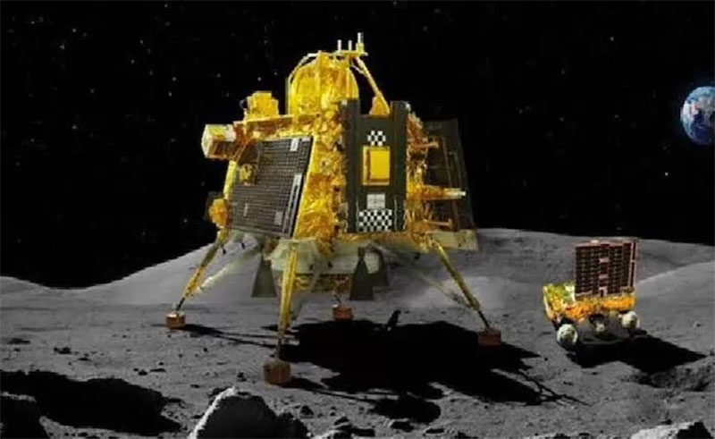 Organisasi Penelitian Luar Angkasa India (ISRO) baru-baru ini sukses meluncurkan pesawat ruang angkasa yang membawa negara itu ke Bulan.