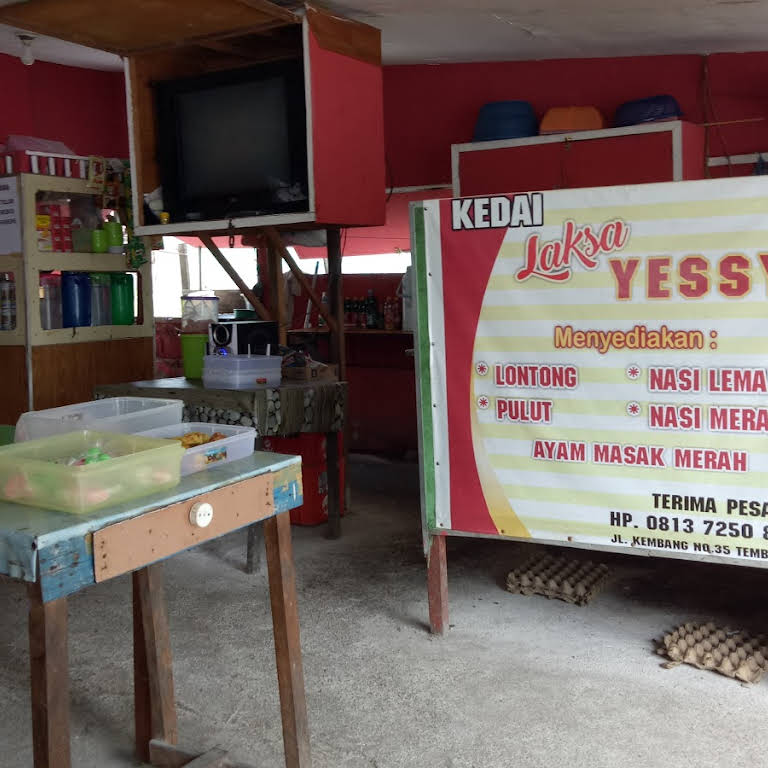 Salah satu warung yang menyajikan Laksa Khas Melayu Inhil, di Tembilahan.