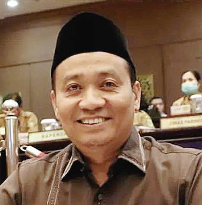 Ketua Pansus Markarius Anwar.