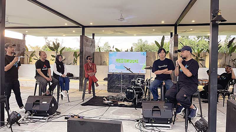 Bono Productions menggelar konferensi pers di Malabar Cafe, Jumat (17/11/2023) bersama line up yang akan tampil di Bandaraya Jazz Festival 2023 terkait iven yang akan berlangsung pada 25 hingga 26 November di Mal SKA tersebut.
