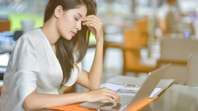 Ilustrasi; Badan lemas dan pusing.(foto/klikdokter)