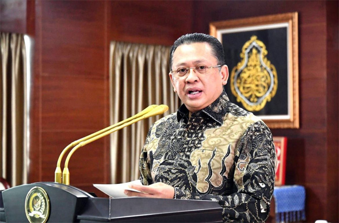 Ketua MPR Bambang Soesatyo menegaskan, pada prinsipnya Pimpinan MPR menghormati usulan Kelompok DPD RI terkait usul penggantian Pimpinan MPR dari Unsur DPD RI yakni Fadel Muhammad ke Tamsil Linrung.