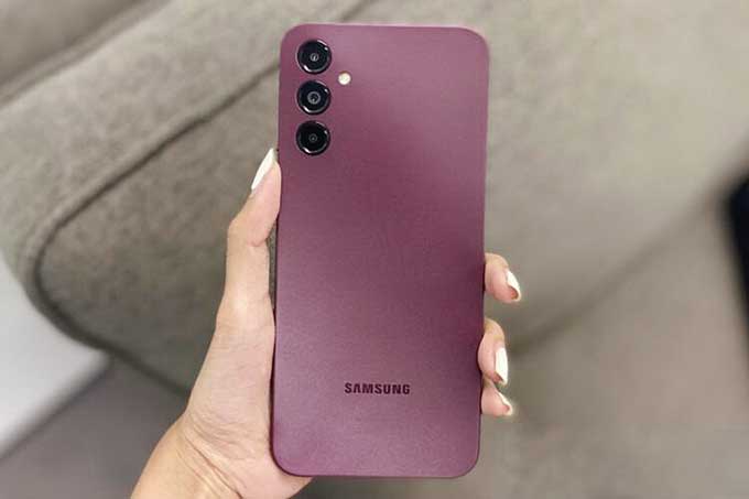 Samsung ElecÂ­tronics Indonesia meÂ­luncurkan Galaxy A14 5G, sebagai ponsel perdana meÂ­reka untuk 2023.