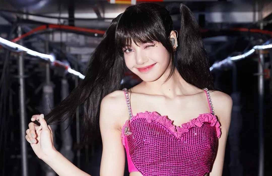 Lisa Blackpink.