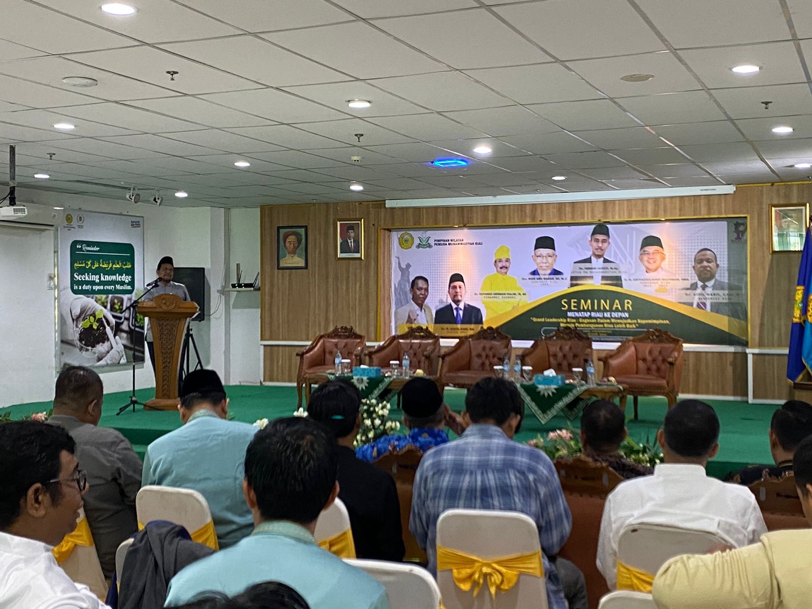 Rektor Umri Dr Saidul Amin menyampaikan sambutan saat seminar di Kampus Umri, Jumat (10/11/2023).