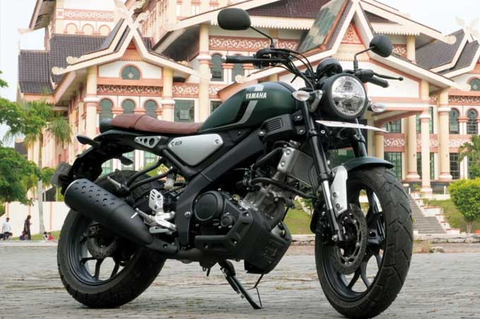 Warna baru Yamaha XSR155, matte green.