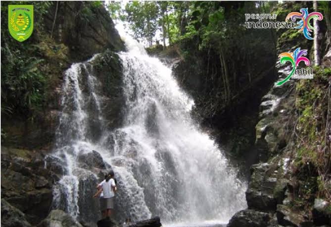 Air Terjun 86, di Keritang Hulu, Kecamatan Kemuning, Inhil, Riau.