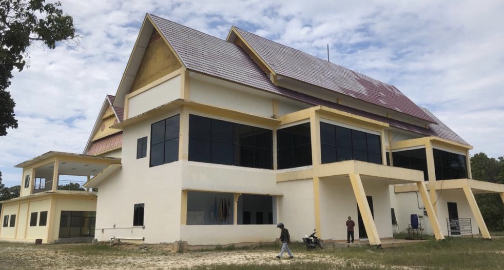 Kampus PSDKU Polsri Siak yang berada di Kecamatan Mempura Siak, foto diambil belum lama ini.