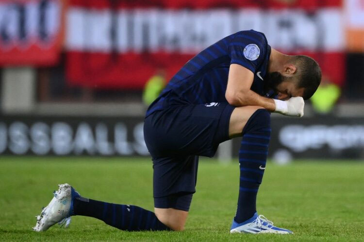 Karim Benzema saat berlaga bersama timnas Prancis.