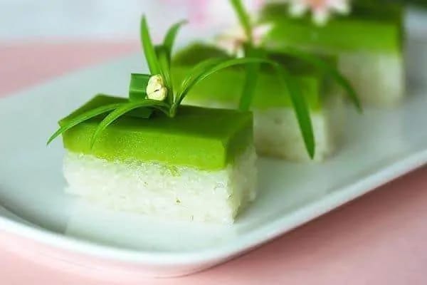 Kue Sari Muka.