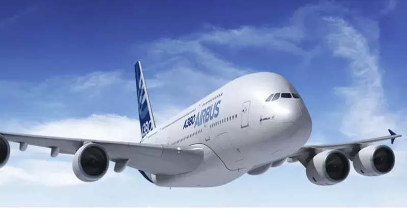 Pesawat Airbus A380 milik Uni Emirates Arab alami turbulensi.